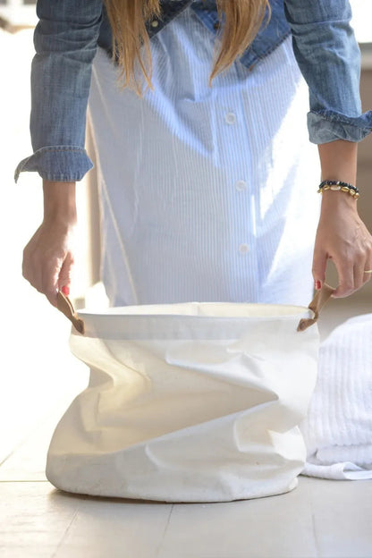 Höllsen Laundry Basket